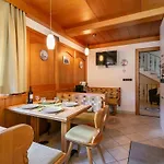 Haus Daniela Casa de Férias *