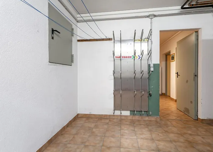 Semesterbostad Haus Daniela *